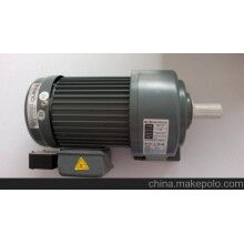 成都，綿陽(yáng)紙箱機(jī)械用GH32軸臥式齒輪減速電機(jī) 1.5KW三相減速電機(jī)價(jià)格