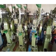 南昌箱包鉚釘機(jī)定做_南昌箱包鉚釘機(jī)廠家直銷_海翔