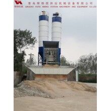 輝特混凝土攪拌站HZS50攪拌性能強，攪拌均勻、迅速，生產(chǎn)效率高