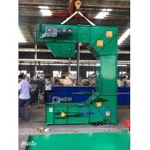 耐高溫1000°Z型提升機(jī)，全封閉，無(wú)揚(yáng)塵，可實(shí)現(xiàn)多點(diǎn)進(jìn)料