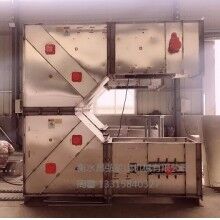 一款專(zhuān)用于大米種子的Z型提升機(jī)，驅(qū)動(dòng)功率小，節(jié)能環(huán)保，便與保養(yǎng)