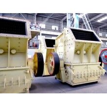 在砂石緊缺的非常時期，小型碎沙機發(fā)揮大作用