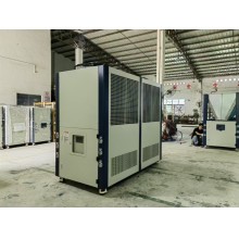 船舶焊接常用冷風(fēng)機(jī)降溫制冷，船艙焊接專用冷風(fēng)機(jī)降溫制冷，船艙焊接常用冷凍機(jī)降溫，船艙焊接采用冷卻機(jī)降溫制冷